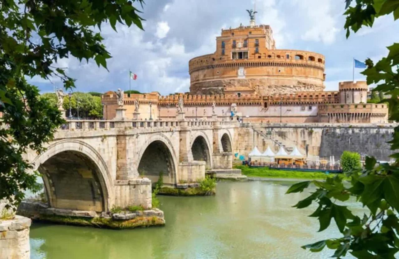 Vacanze Romane Colosseo Apartment المظهر الخارجي الصورة