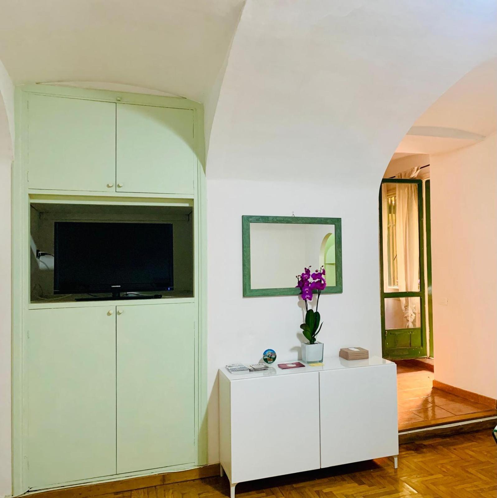 Vacanze Romane Colosseo Apartment المظهر الخارجي الصورة