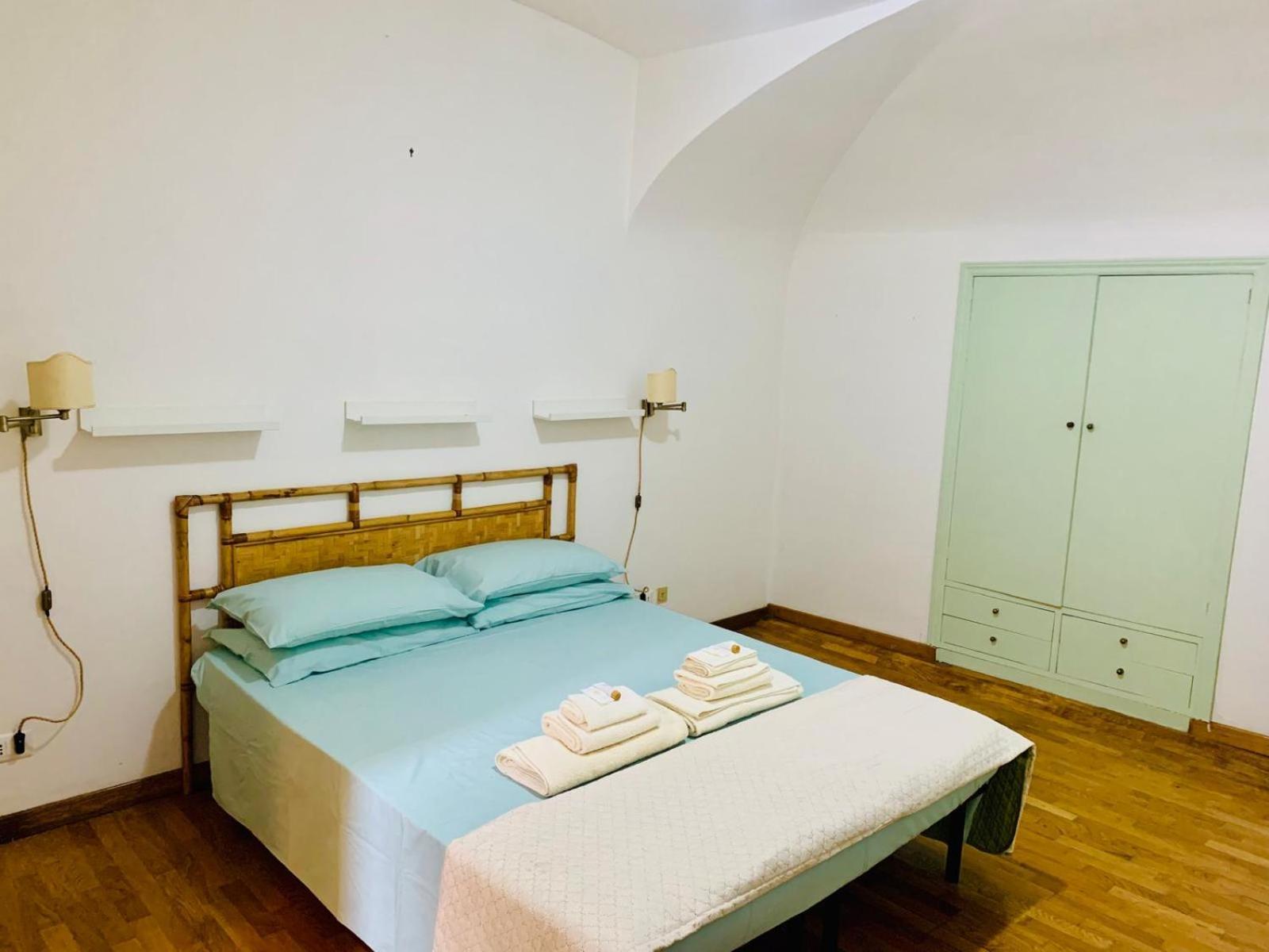 Vacanze Romane Colosseo Apartment المظهر الخارجي الصورة
